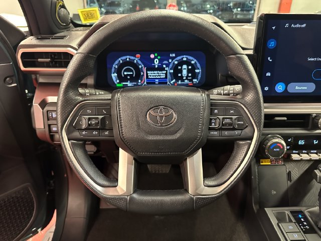 Certified 2026 Toyota 4Runner TRD Off-Road Premium AWD/4WD image 18