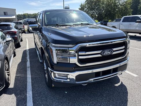 Used 2024 Ford F150 Lariat w/ Equipment Group 502A High AWD/4WD image 3