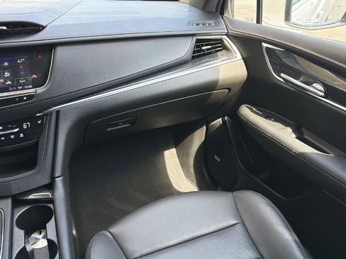 Certified 2022 Cadillac XT5 Premium Luxury AWD/4WD image 25