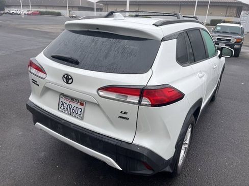 Used 2023 Toyota Corolla Cross LE image 5
