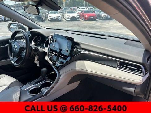 Used 2024 Toyota Camry LE FWD image 7