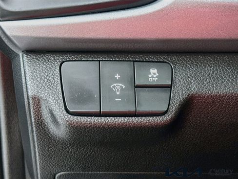 Used 2023 Kia Rio S FWD image 10