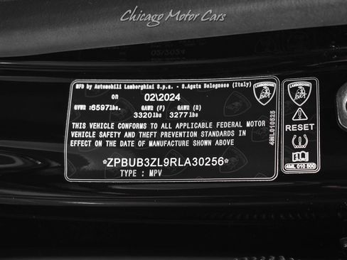 Used 2024 Lamborghini Urus S image 59