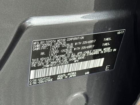 Used 2018 Toyota RAV4 XLE image 34