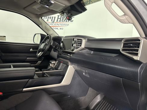 Used 2024 Toyota Tundra SR5 AWD/4WD image 30