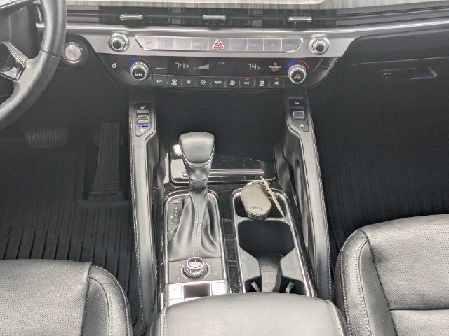 Used 2024 Kia Telluride EX w/ EX Captain's Chair Package AWD/4WD image 22