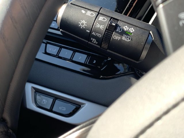 Used 2025 Lexus RX 350h w/ Convenience Package AWD/4WD image 15
