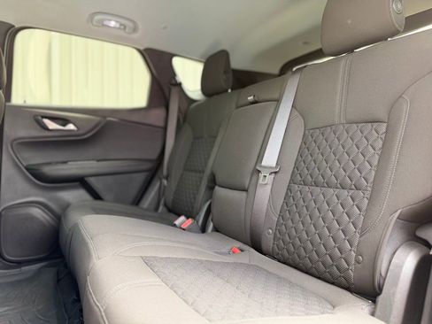 Used 2019 Chevrolet Blazer LT FWD image 20