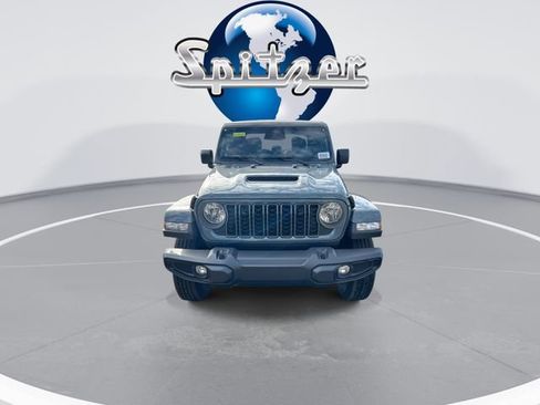 New 2026 Jeep Gladiator Sport AWD/4WD image 3