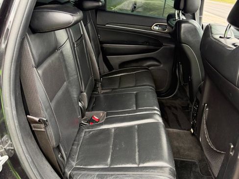 Used 2015 Jeep Grand Cherokee Limited w/ Luxury Group II RWD image 34