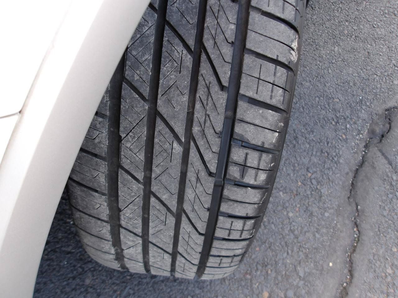 Used 2013 Buick Encore Premium AWD/4WD image 25