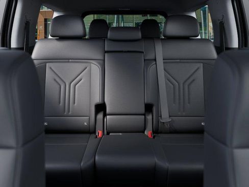 New 2026 Hyundai Santa Fe XRT image 12