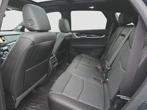 Certified 2024 Cadillac XT5 Premium Luxury w/ Technology Package image 16