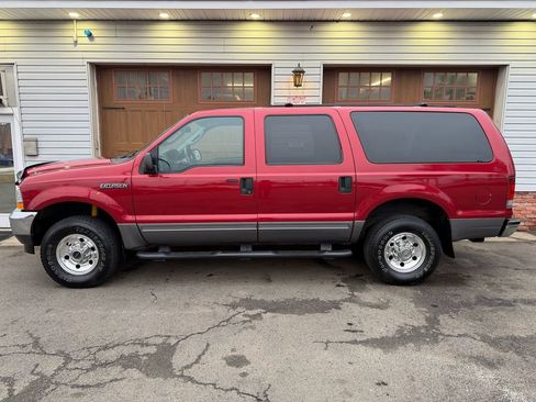 Used 2004 Ford Excursion XLT image 6