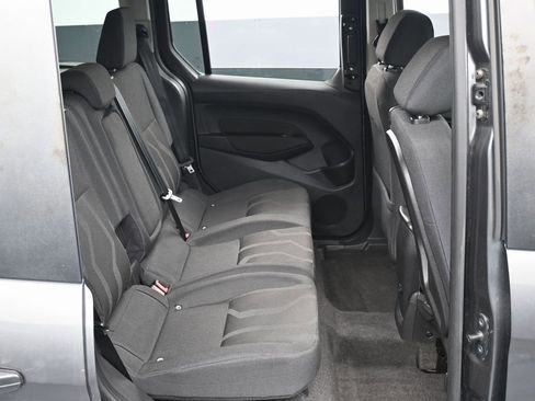 Used 2016 Ford Transit Connect XLT image 29