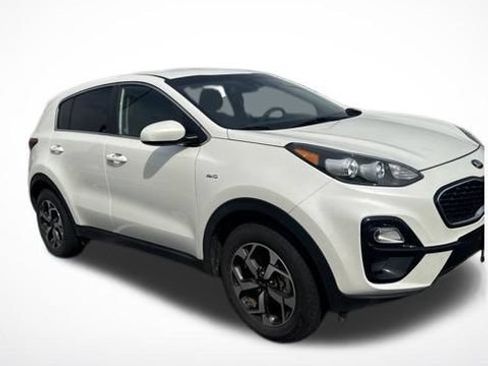 Certified 2021 Kia Sportage LX AWD/4WD image 6