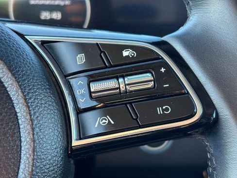 Certified 2024 Kia Seltos EX image 24