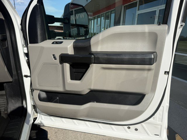 Used 2021 Ford F550 4x4 Crew Cab Super Duty image 21