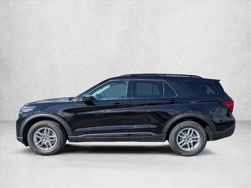 New 2026 Ford Explorer Active w/ Active Comfort Package image 5