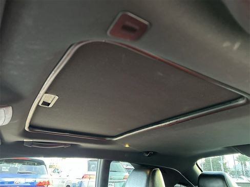 Used 2020 Dodge Challenger R/T w/ Plus Package image 19