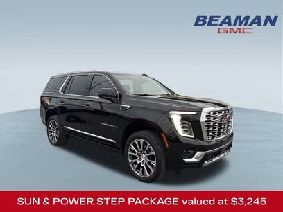 Used 2025 GMC Yukon Denali w/ Sun & Power Step Package