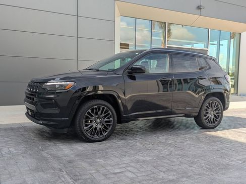 Used 2022 Jeep Compass High Altitude AWD/4WD image 2