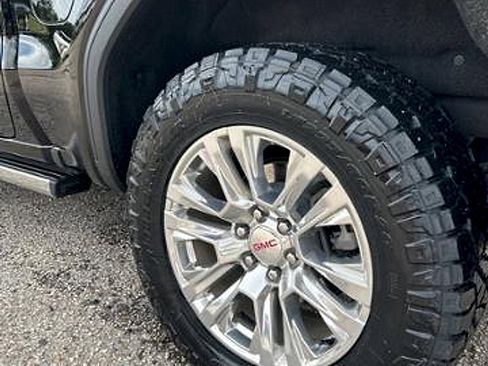 Used 2024 GMC Sierra 1500 Denali w/ Technology Package image 8