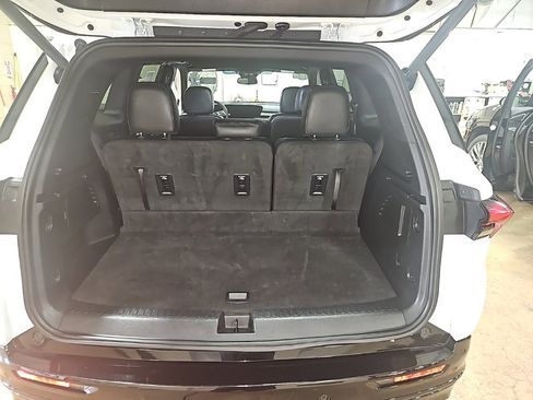 Certified 2025 Buick Enclave Sport Touring image 24