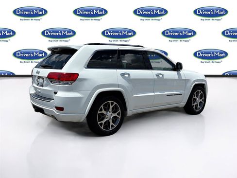 Used 2020 Jeep Grand Cherokee Overland w/ Interior Metal Package AWD/4WD image 7