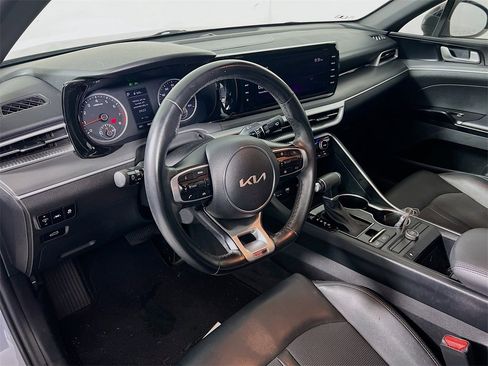 Used 2022 Kia K5 GT-Line image 9