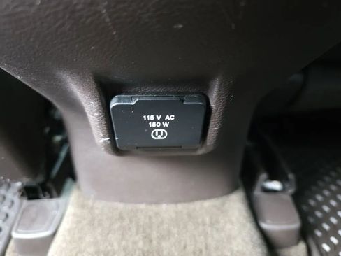 Used 2017 Jeep Cherokee Trailhawk image 49