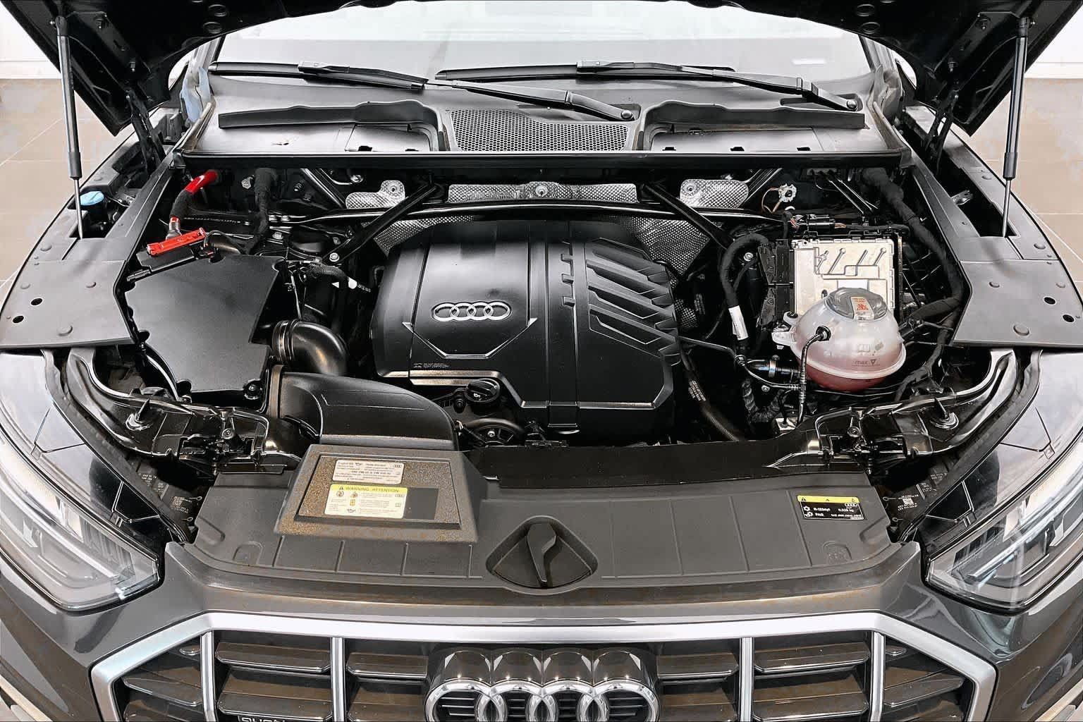 Used 2021 Audi Q5 2.0T Premium AWD/4WD image 29