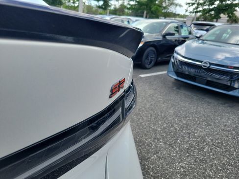 New 2026 Nissan Sentra SR w/ Floor Mat Package FWD image 7
