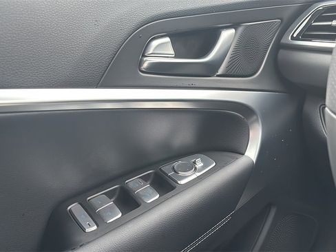 New 2026 Genesis G70 2.5T image 15