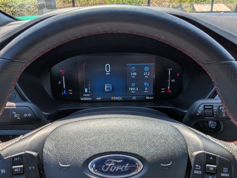 Used 2024 Ford Escape ST-Line FWD image 20