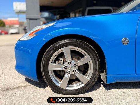 Used 2009 Nissan 370Z Touring image 13