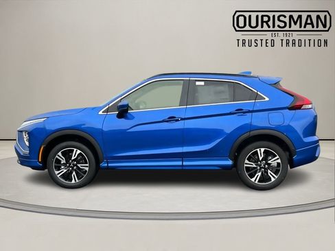 New 2026 Mitsubishi Eclipse Cross SEL image 3