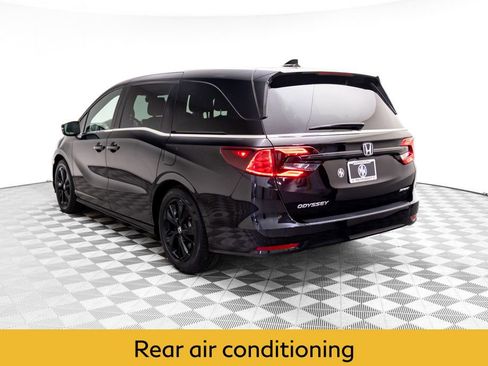 Used 2023 Honda Odyssey Sport image 3