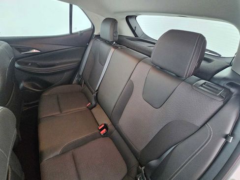 Used 2025 Buick Encore GX Preferred w/ Advanced Technology Package image 17