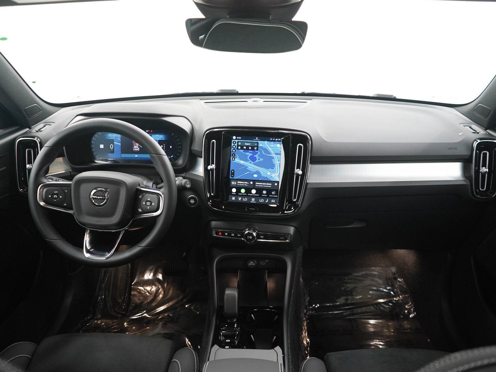 Used 2026 Volvo XC40 B5 Ultra w/ Protection Package Premier AWD/4WD image 13