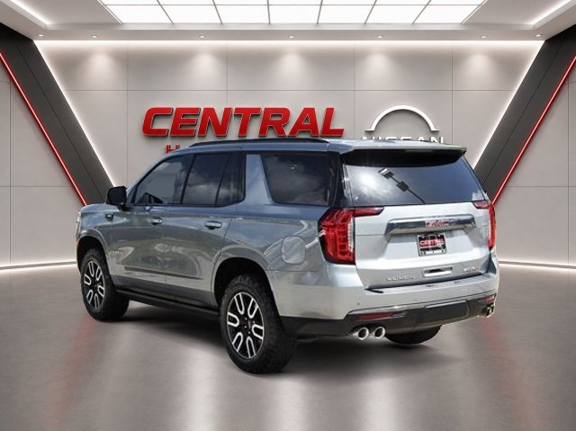 Used 2024 GMC Yukon AT4 w/ AT4 Premium Package AWD/4WD image 3