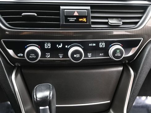 Used 2021 Honda Accord Sport image 17