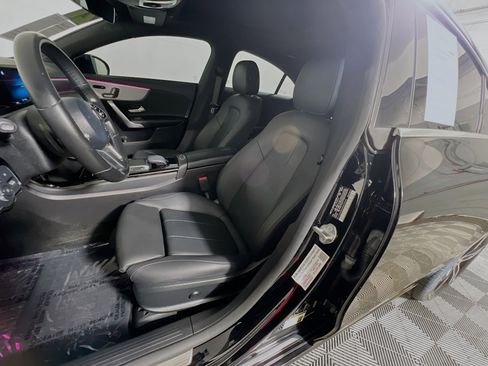 Used 2021 Mercedes-Benz CLA 250 image 15