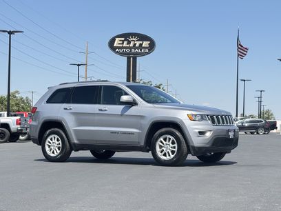 Used 2020 Jeep Grand Cherokee Laredo