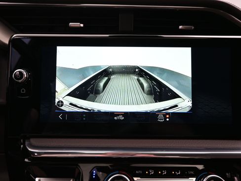 Used 2024 GMC Sierra 1500 Denali w/ Denali Reserve Package image 32