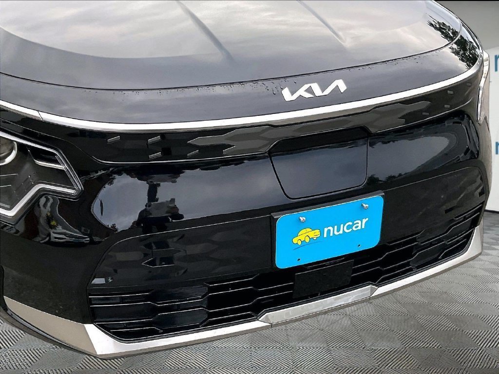 Used 2025 Kia Niro Wind w/ Wind Preserve Package FWD image 31