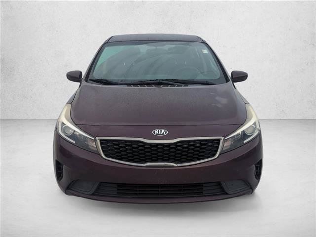 Used 2017 Kia Forte LX FWD image 3