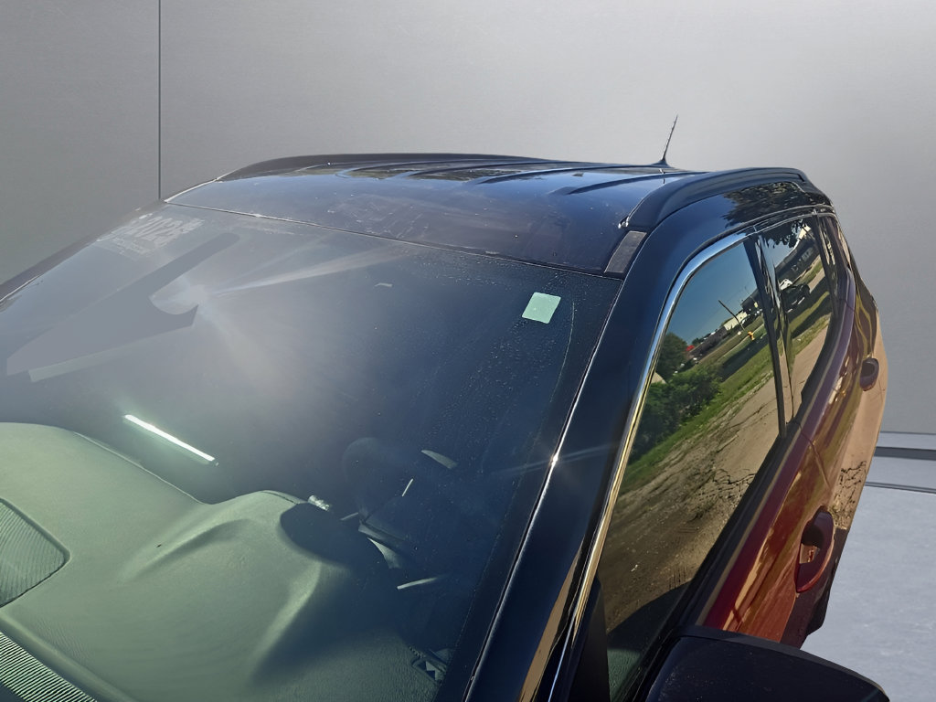 Used 2025 Jeep Compass Limited AWD/4WD image 28