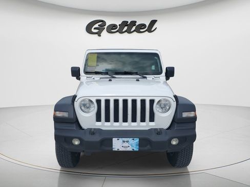 Used 2018 Jeep Wrangler Sport AWD/4WD image 2