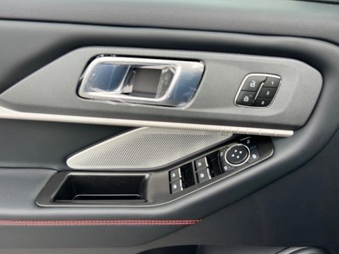 New 2026 Ford Explorer ST image 10